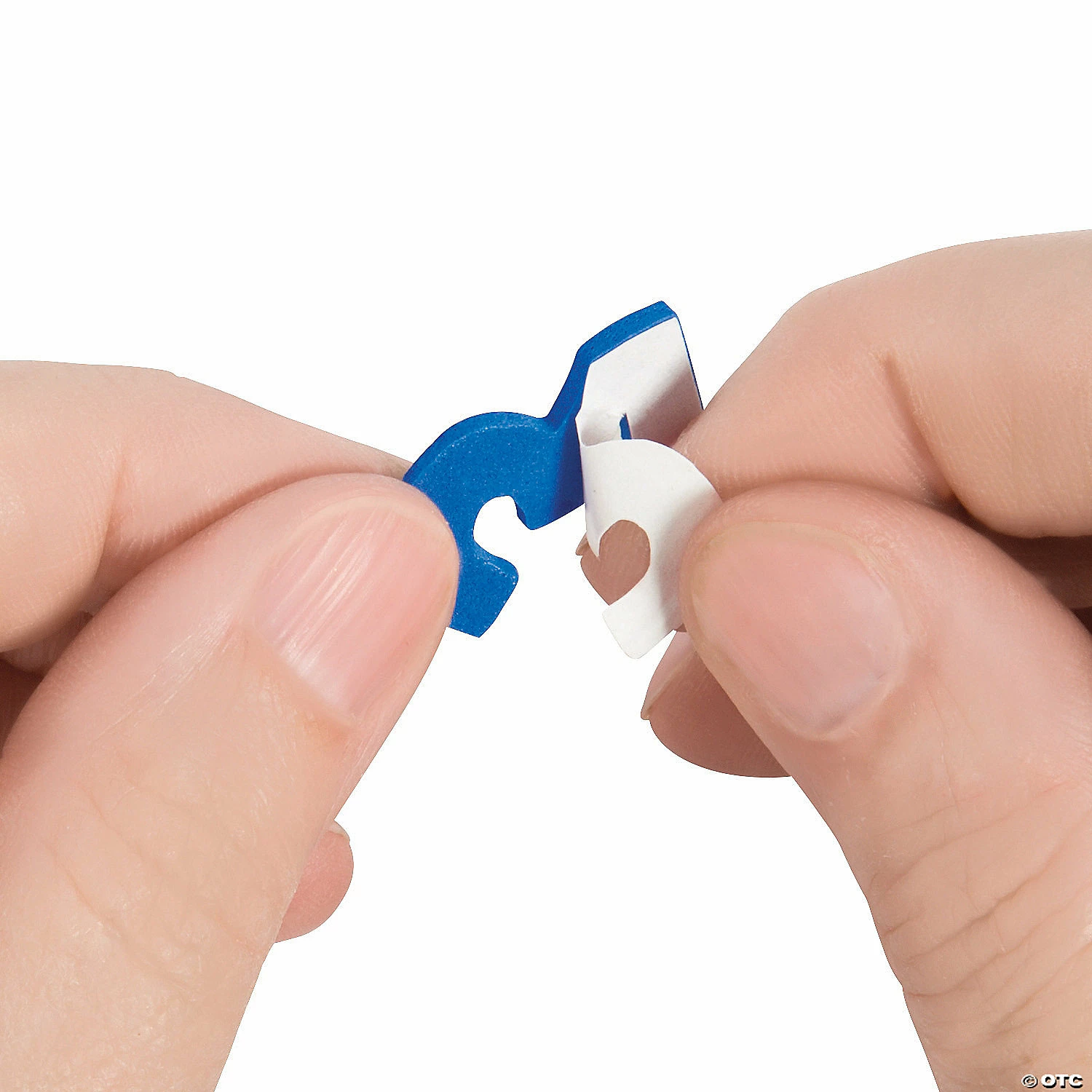 Coupon 🔥 Dated Snowman Ornament Craft Kit - Makes 12 ⭐ - Image 3