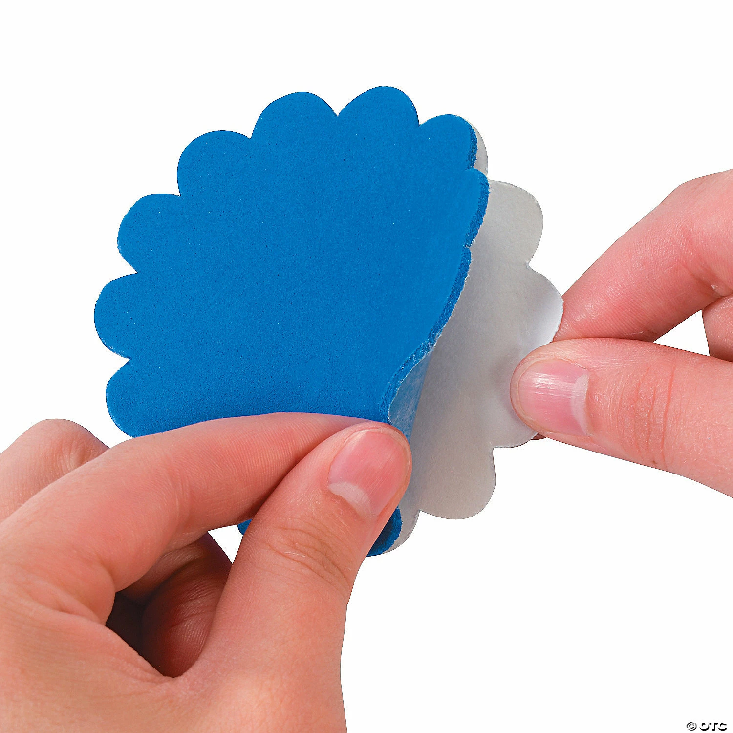 Buy ๐ Round Snowflake ๐ Christmas Ornament Craft Kit - Makes 12 ๐ - Image 3